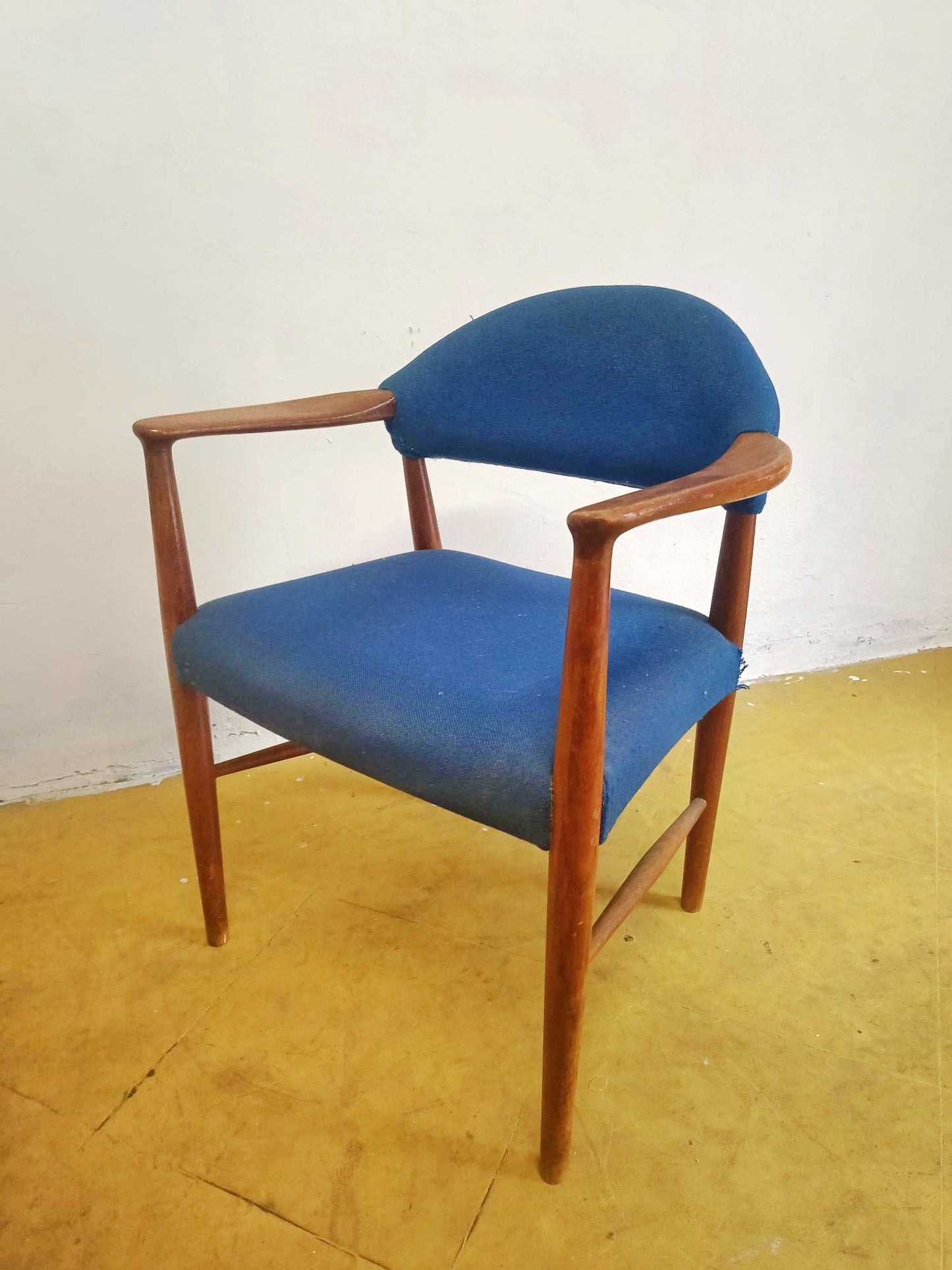 Poltroncina Vintage Kurt Olsen Danese Anni '50 | Design Nordico Autentico