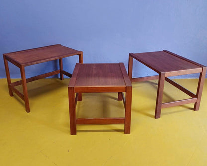 Tavolini tris Tonder Mobelvaerk design danese vintage anni 50 [trizfoz] misure L.63 H.46 P.46