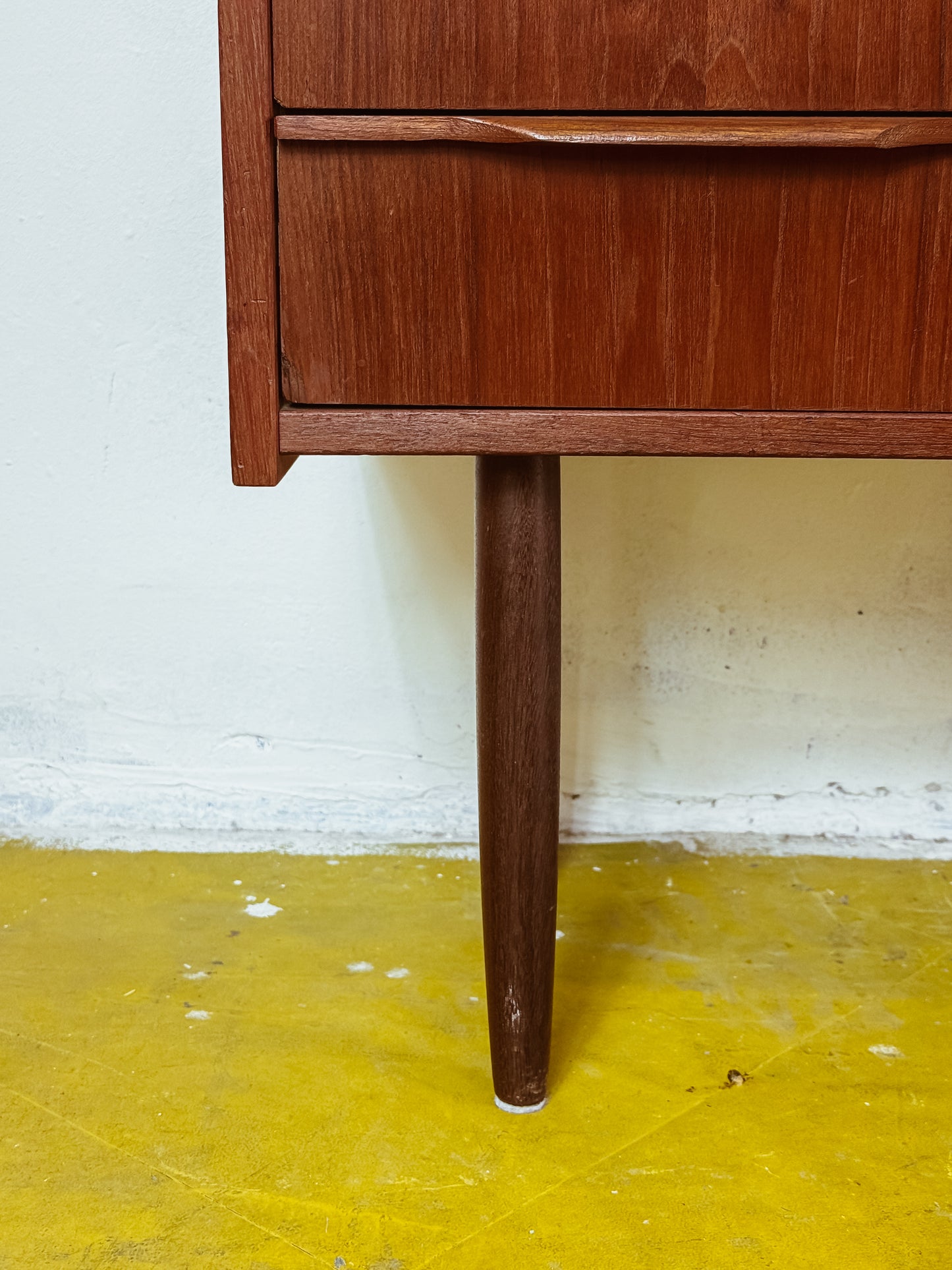 Coppia Comodini Vintage Danesi Teak Anni '50 | 65cm