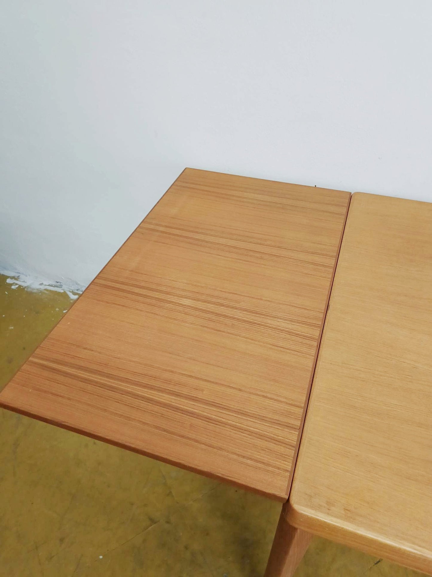 Tavolo Henning Kjærnulf rettangolare allungabile Danese Vintage Anni '60 Quercia 139cm