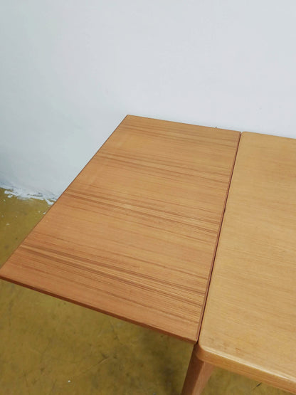 Tavolo Henning Kjærnulf rettangolare allungabile Danese Vintage Anni '60 Quercia 139cm