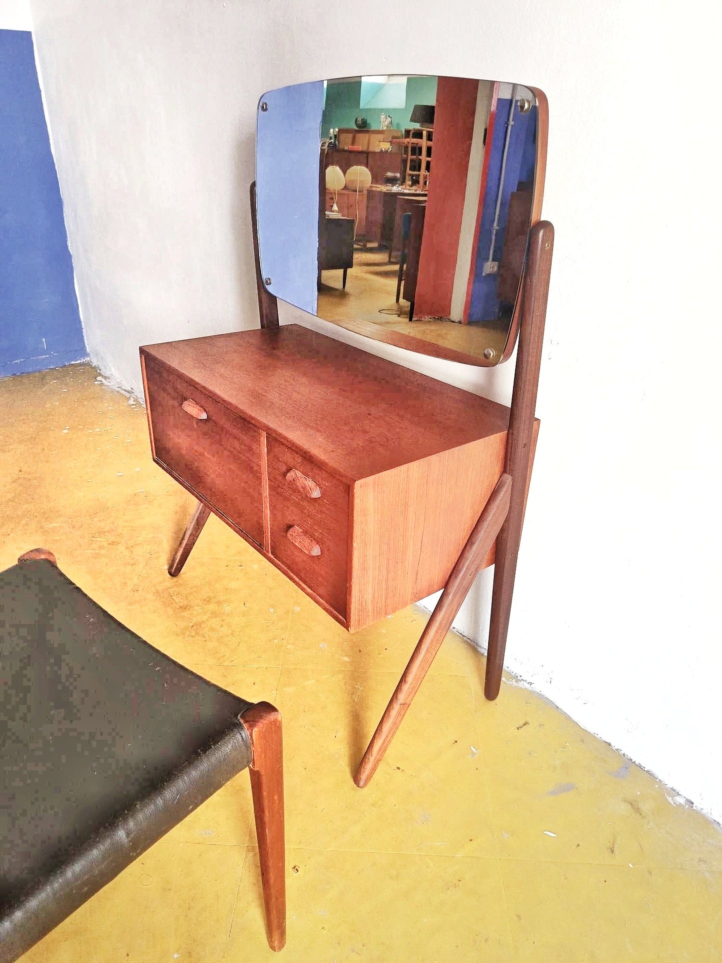 Toletta design danese vintage anni 50 [88vnt] misure L.78 H.109 P.40