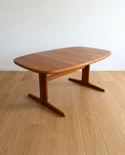 Tavolo ovale design danese vintage anni 60 | 165cm | 97ck2333 IN ARRIVO AD APRILE