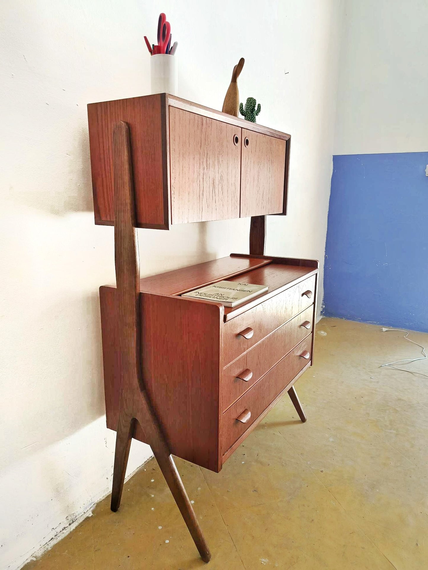 Credenza design danese vintage anni 50 [91vnt5] misure L.88 H.128 P.42