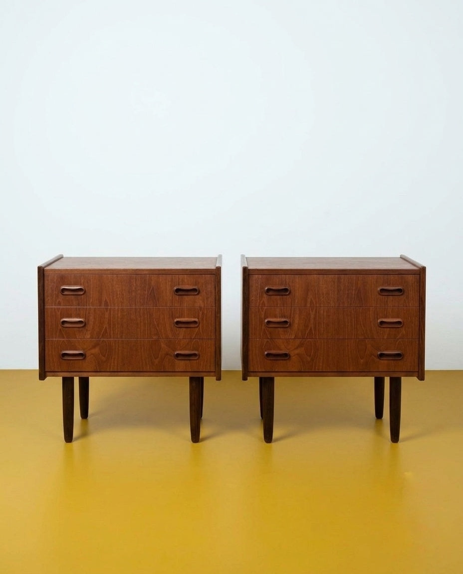 Coppia Comodini Vintage Danesi Teak Anni '50 | Tre Cassetti | 60cm | 58j37130
