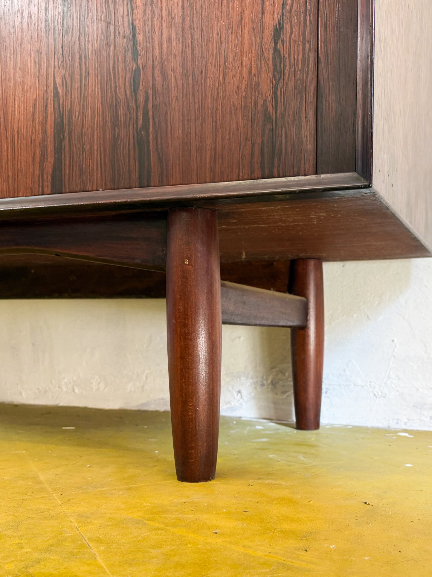 Credenza Arne Vodder n.63 design danese originale anni 60 [vodder] misure L.183 P.49 H.110