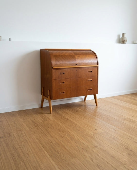 Scrittoio tondo design svedese vintage anni 50 | 98sw27472