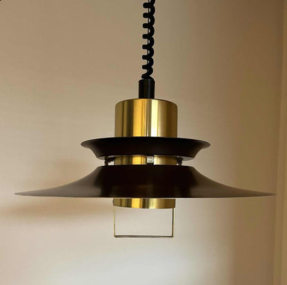 Lampada Sospensione Danese Anni '60 | Nero Ottone | Dischi | 40cm