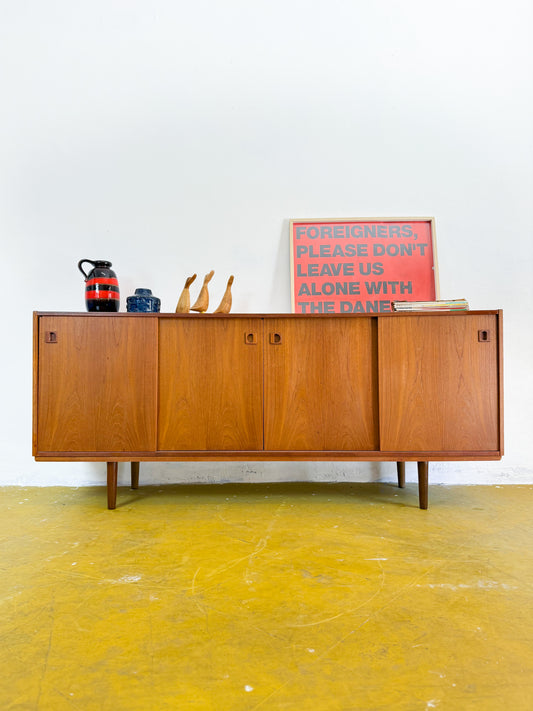 Sideboard danese in teak 190cm con quattro ante simmetriche modello 89VNT