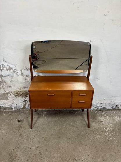 toletta con specchio teak danese 