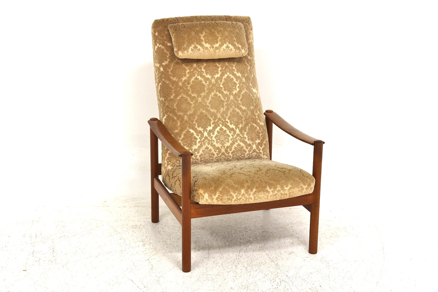 Poltrona design norvegese vintage anni 50 [sw21941] misure L.68 H.92/48 P.91