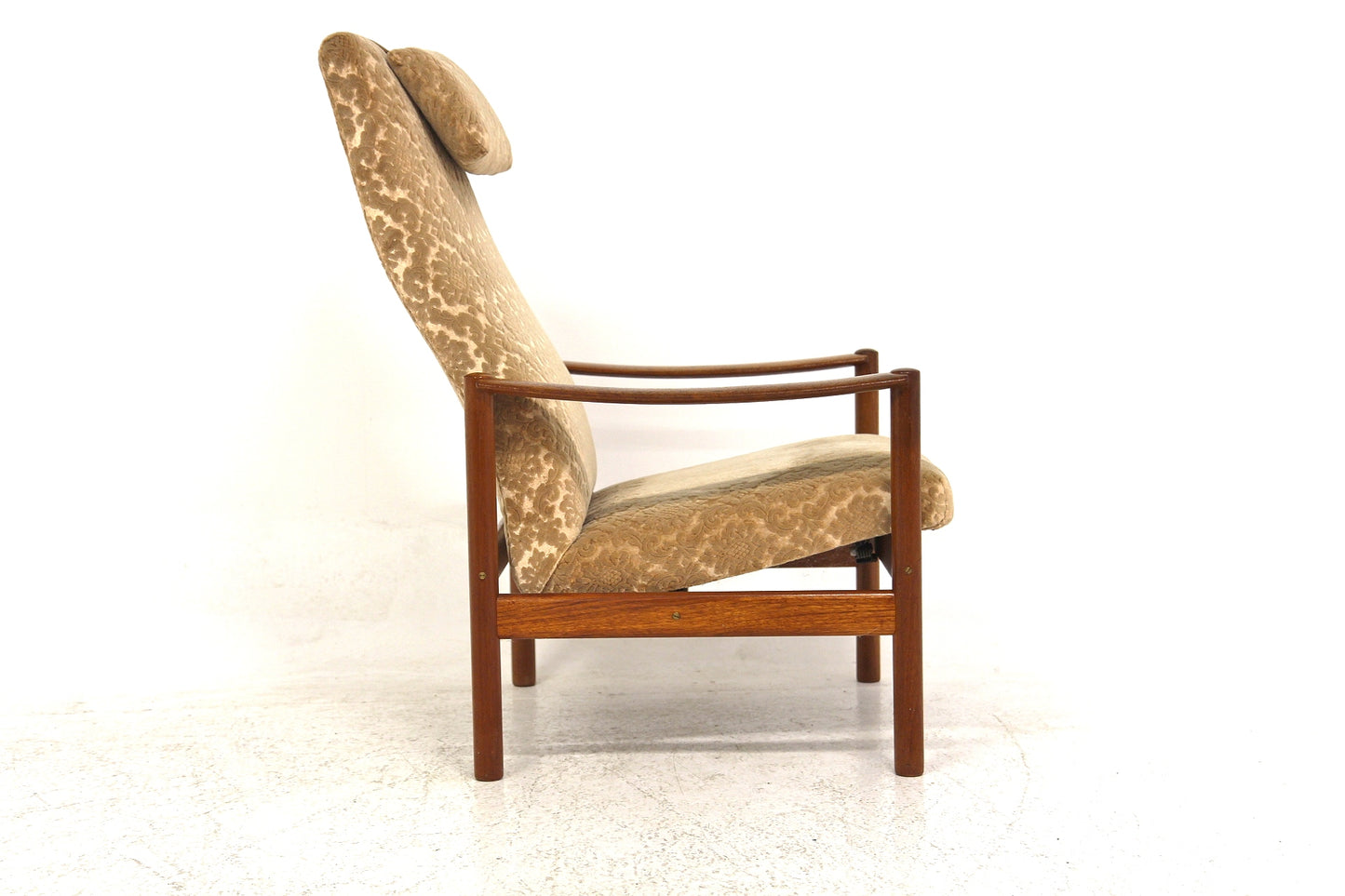 Poltrona design norvegese vintage anni 50 [sw21941] misure L.68 H.92/48 P.91