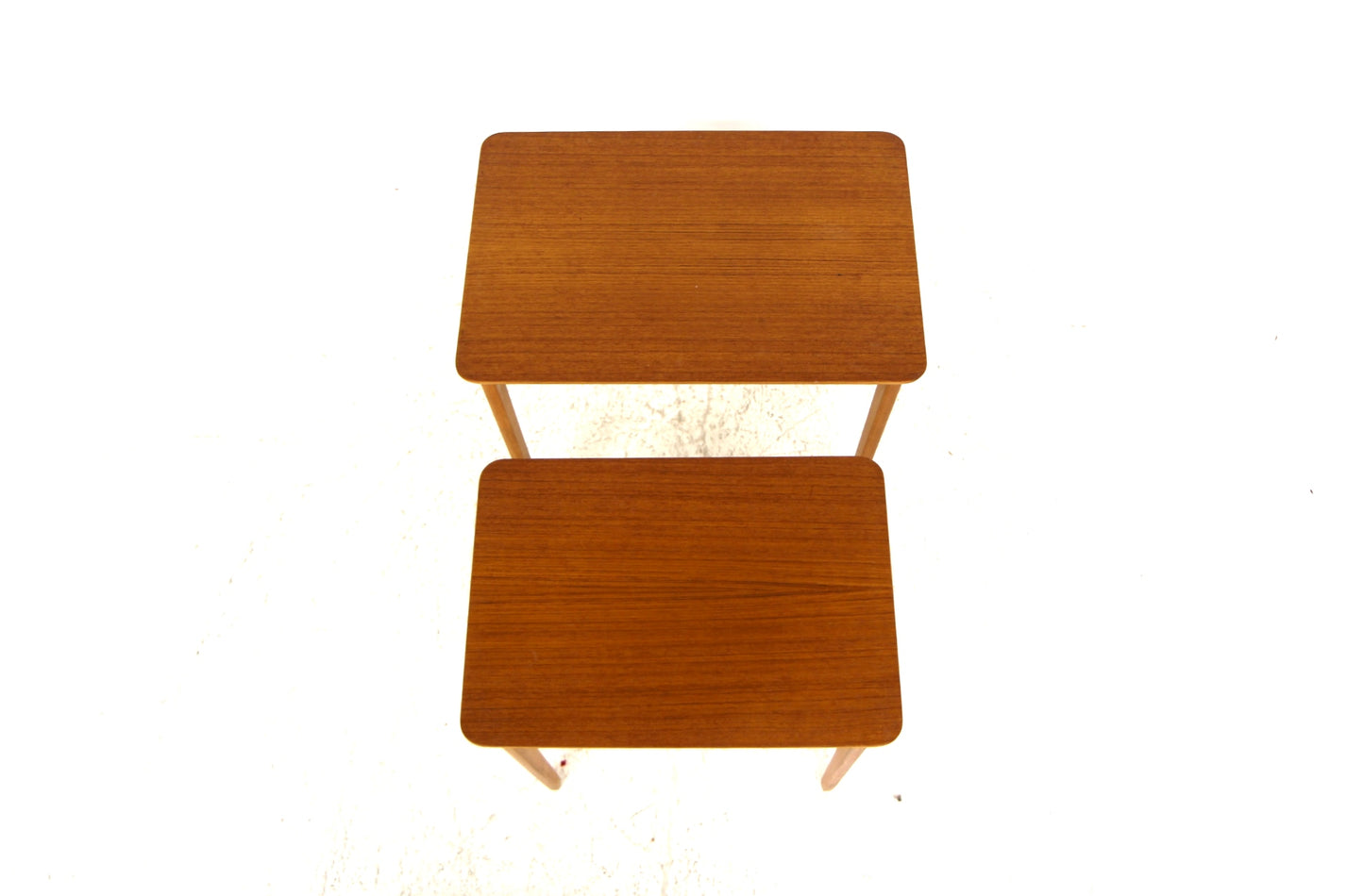 Tavolini coppia Gunnar Myrstrand design svedese vintage anni 50 [sw22350]